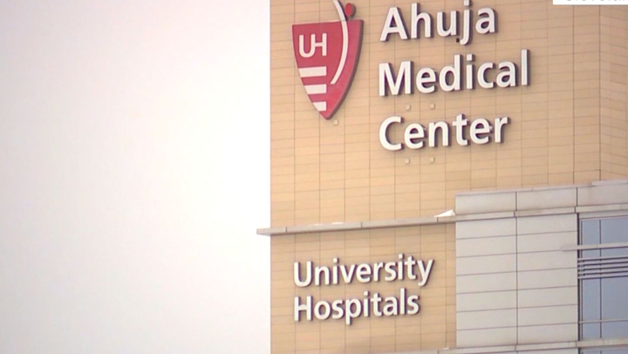 More than 4 000 eggs and embryos lost in Cleveland fertility clinic More than 4 000 eggs and embryos lost in Cleveland fertility clinic