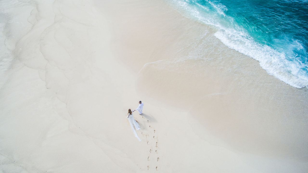 North Island is a popular location for weddings and honeymoons.