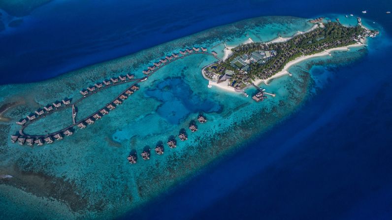 <strong>Ice and fire: </strong>The Maldives, of all places, just opened its first ice rink on the beach, and it requires zero energy to operate under the fiery tropical sun. Here's how it works. 
