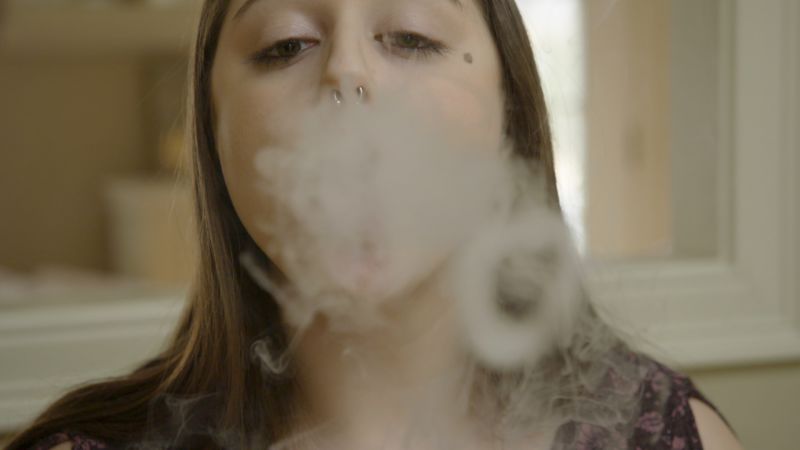 Vaping an epidemic in US high schools