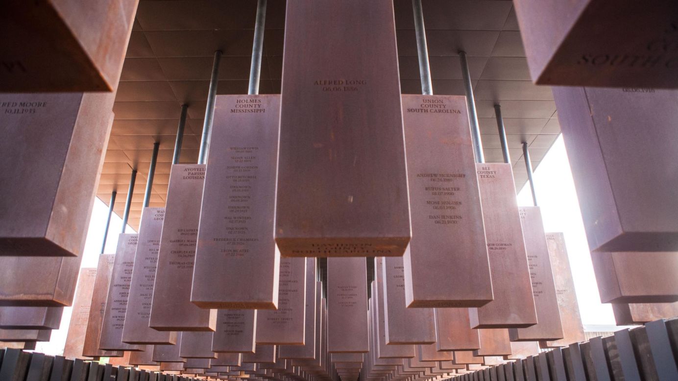There are 800 steel monuments, one for each US county where a lynching occurred. The names of the lynching victims and dates of their deaths are included on the columns. 