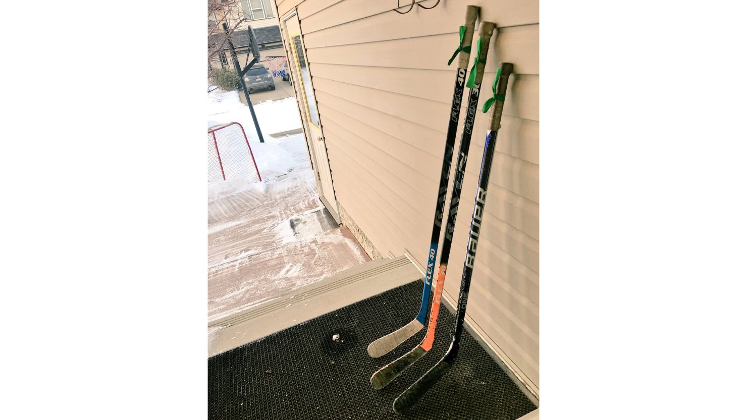 Social media users are paying tribute to the Humboldt Broncos players 