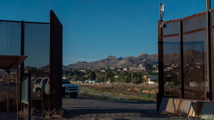A Customs and Border Protection vehicle is pictured at an opening on the US-Mexico border fence near downtown El Paso, Texas, Sunday,  April 8, 2018. Openings like this are used for entry and exit of Border Patrol vehicles in the highly populated border metroplex. 
The US states of Texas and Arizona announced plans to send National Guard troops to the southern border with Mexico after President Donald Trump ordered a thousands-strong deployment to combat drug trafficking and illegal immigration. / AFP PHOTO / Paul Ratje        (Photo credit should read PAUL RATJE/AFP/Getty Images)