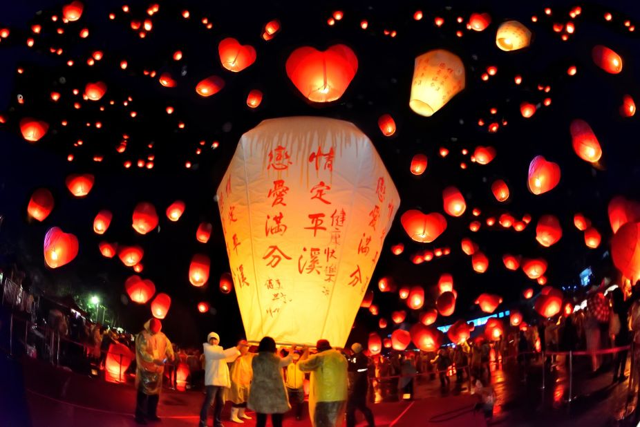 At Pingxi Lantern Festival, wishes light up the Taiwan sky CNN