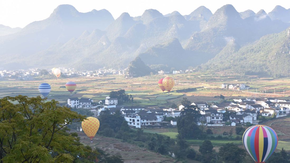 <strong>UNESCO-listed karst landscape: </strong>Inscribed as a UNESCO World Heritage Site in 2007, South China Karst is one of the most spectacular landscapes in the world. It spreads across various provinces including Yunnan, Guangxi, Chongqing and Guizhou.
