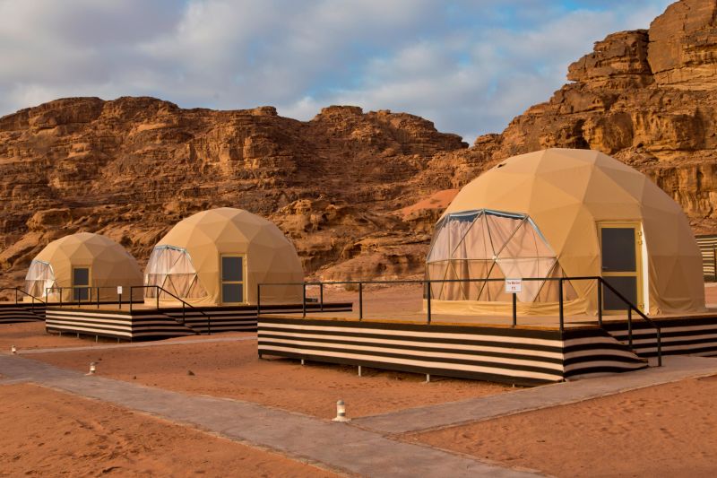 wadi rum jordan hotel