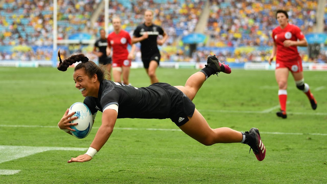 World champions New Zealand remain the team to beat as they steamrolled Canada 24-7. 