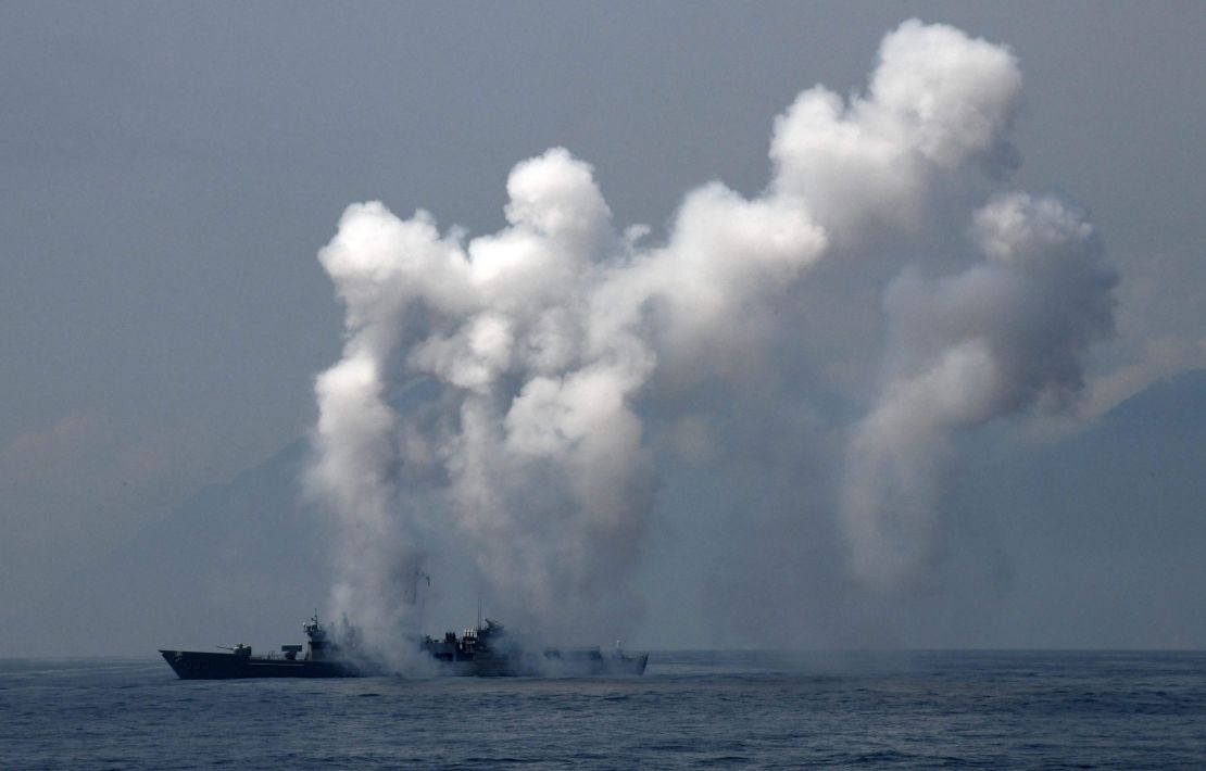 A frigate launches chaff and flare during a drill at the sea near eastern Taiwan on April 13.