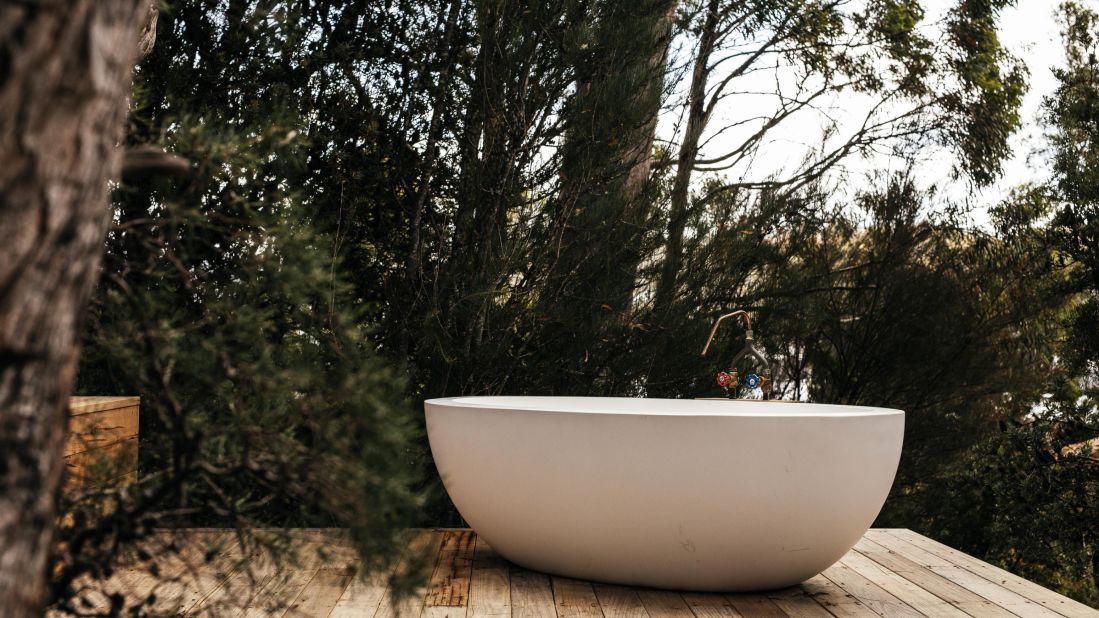 <strong>Retreat at Pumphouse Point: </strong>A new villa at Pumphouse Point lodge in Tasmania features not one, but two dramatic bathtubs -- for indoor and outdoor bathing.