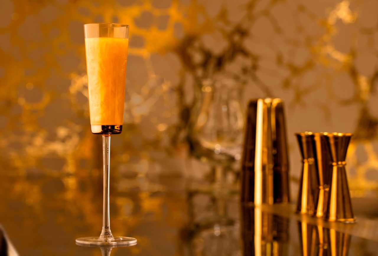 Gold is also used as an ingredient for a variety of cocktails and mocktails. Element 79, pictured here, consists of alcohol-free sparkling wine with flakes of gold, food coloring mixed with pure gold and a golden piece of sugar.