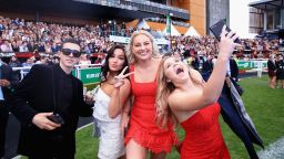 SYDNEY, AUSTRALIA - OCTOBER 14:  Racegoers party during a Jason Derulo concert after The Everest Day at Royal Randwick Racecourse on October 14, 2017 in Sydney, Australia.  (Photo by Mark Evans/Getty Images)