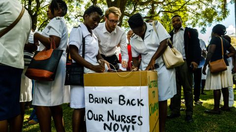 Nurses gathered at the Unity Square in Harare, Zimbabwe's capital last Friday to offer free health care to the public to protest their dismissal. 