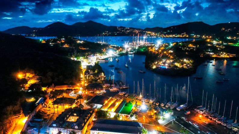 English Harbour features the historic Nelson's Dockyard, named after the Royal Navy's Admiral Horatio Nelson, who lived here in the 1780s.