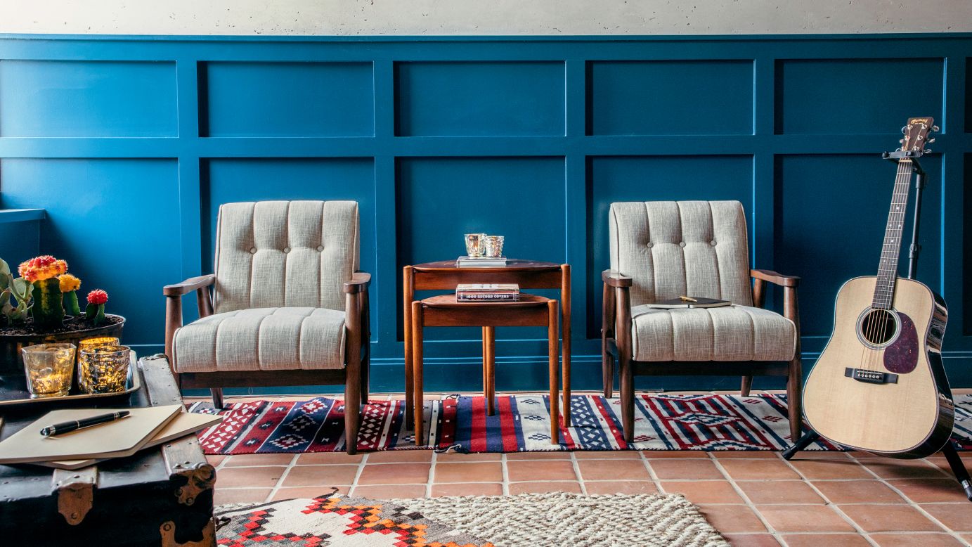 <strong>From stage to sofa:</strong> Country star Dierks Bentley co-designed one of the recording suites with musicians in mind. 