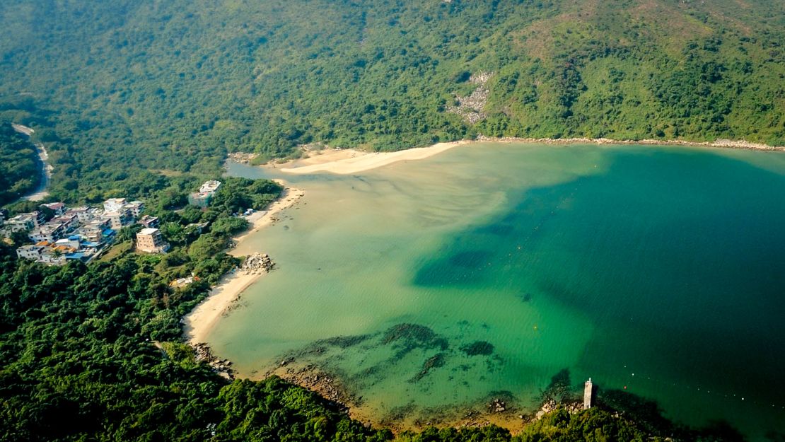 Hoi Wa Wan beach is home to an abundance of marine life. 