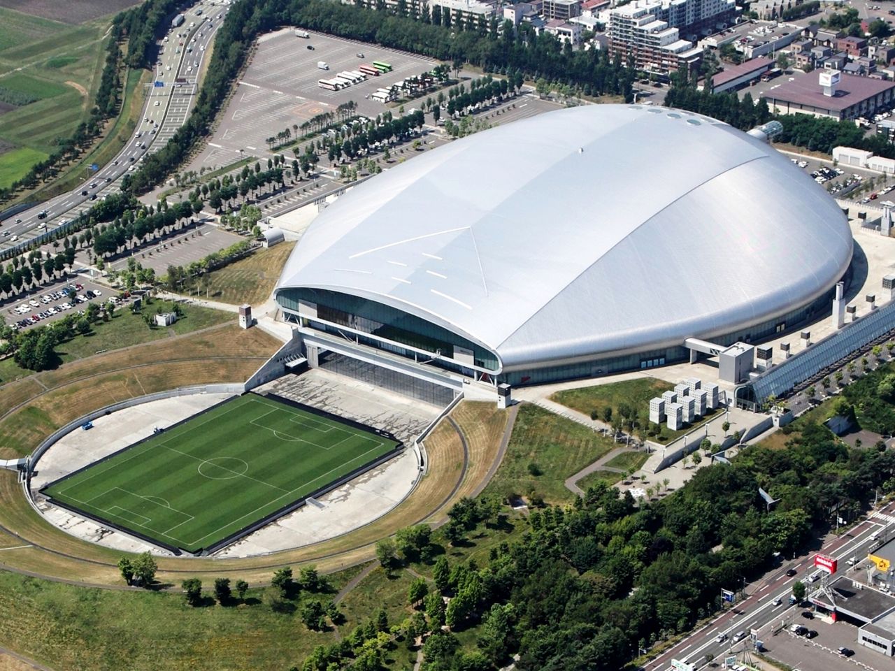 <strong>What:</strong> Sapporo Dome<br /><strong>Capacity:</strong> 41,410<br /><strong>Where:</strong> Sapporo City<br /><strong>Matches:</strong> Australia vs Fiji; England vs Tonga