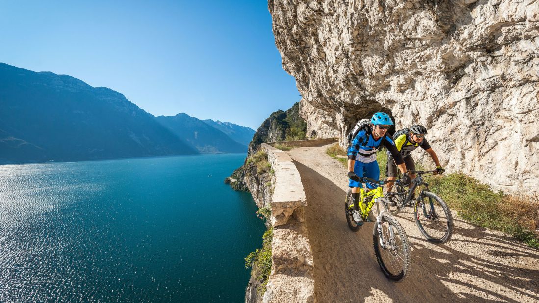 <strong>Cycle challenges:</strong> The route will have more challenging sections rising into mountainous lakeside terrain, but alternative boat services will be available.