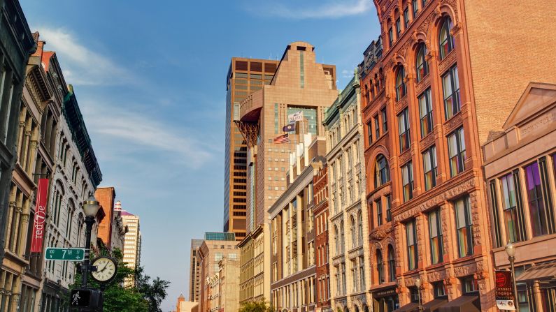 <strong>Main Street:</strong> Downtown Louisville's Main Street is lined with museums and attractions. Stroll down the street and see some of the 19th-century buildings featuring cast-iron facades.