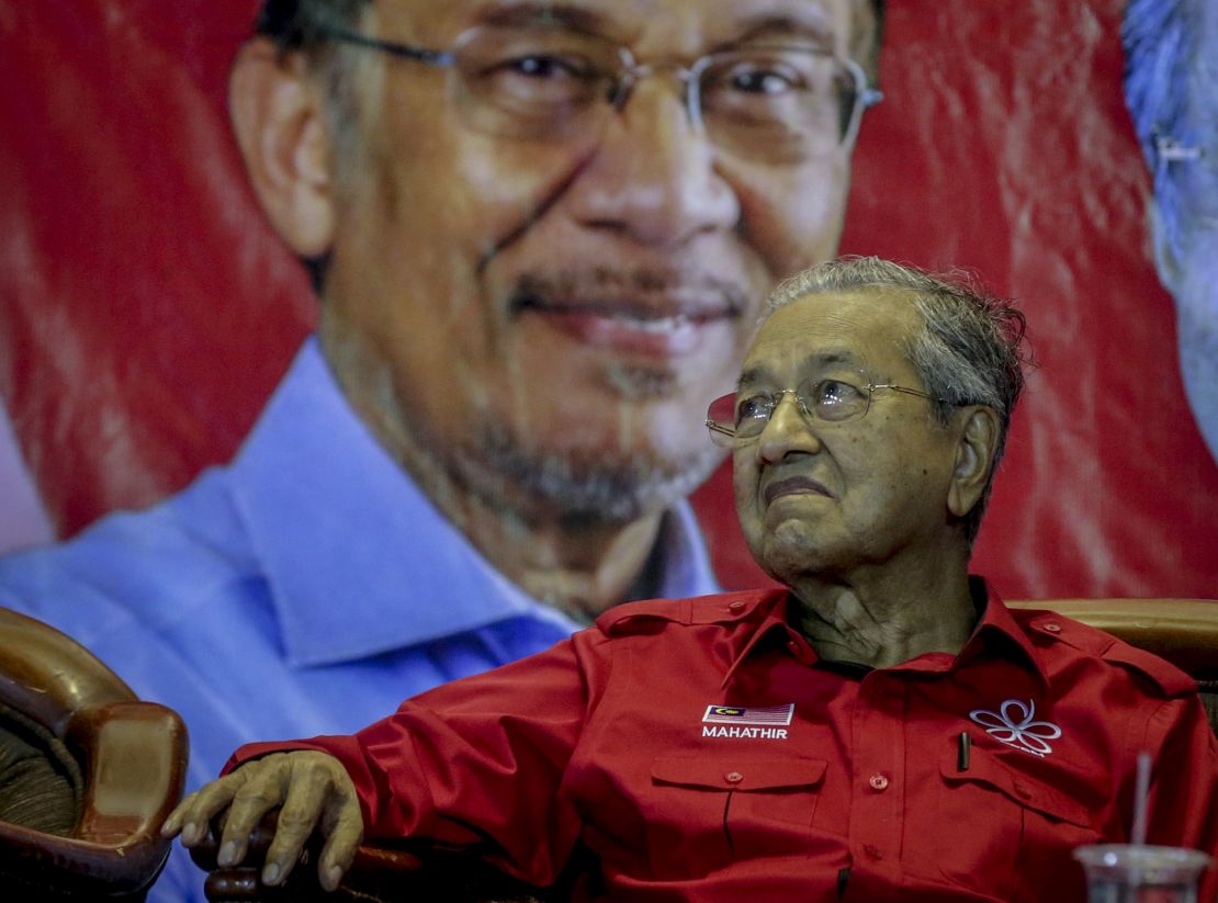 As the former head of Barisan Nasional, Mahathir Mohamad served 22 years as Malaysian prime minister before retiring in 2003.