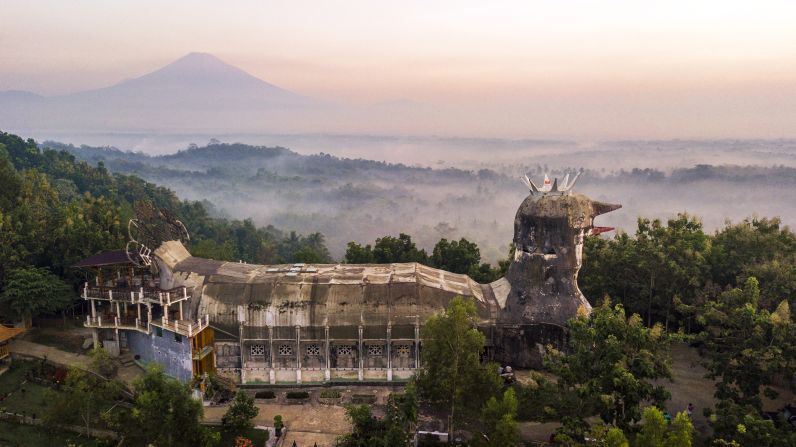 It was built in 1992 by Daniel Alamsjah who envisioned it to be a "prayer house for all nations."