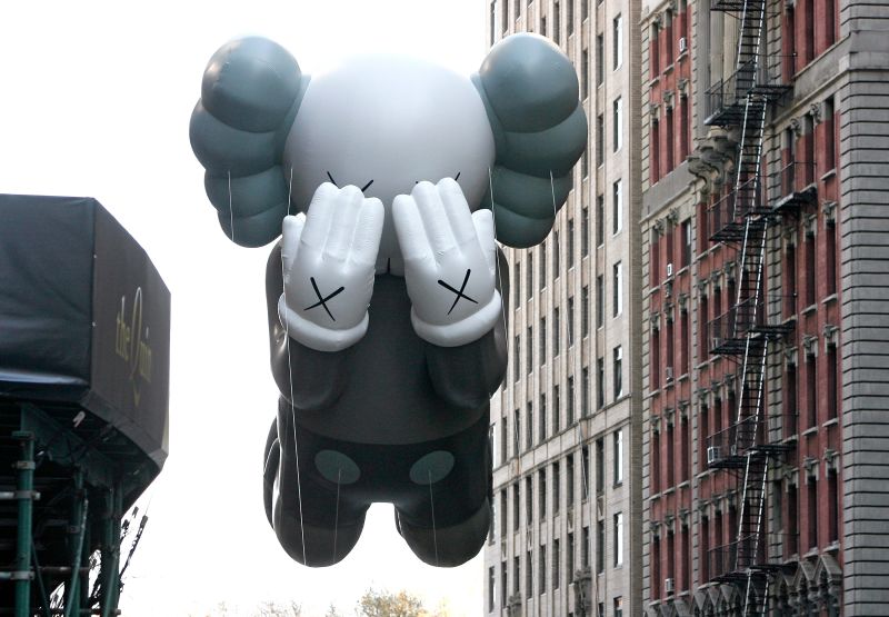 非売品 2012年 KAWS x Macys Parade カウズ