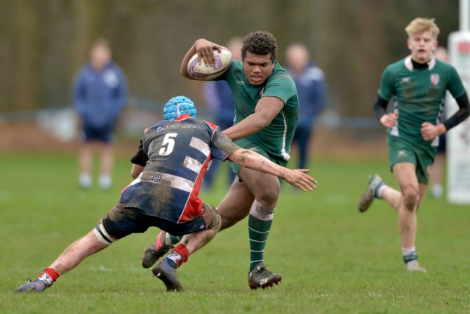 The aim is to give the teens a valuable experience beyond just the rugby field, as well as preparing them for some of the demands of professional rugby. 