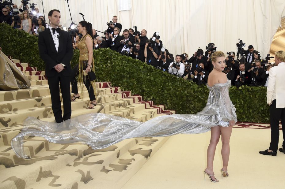 Bold, creative and over-the-top perfectly sums up the 2018 Met Gala -- a benefit for the Metropolitan Museum of Art's Costume Institute -- held Monday night.<br />