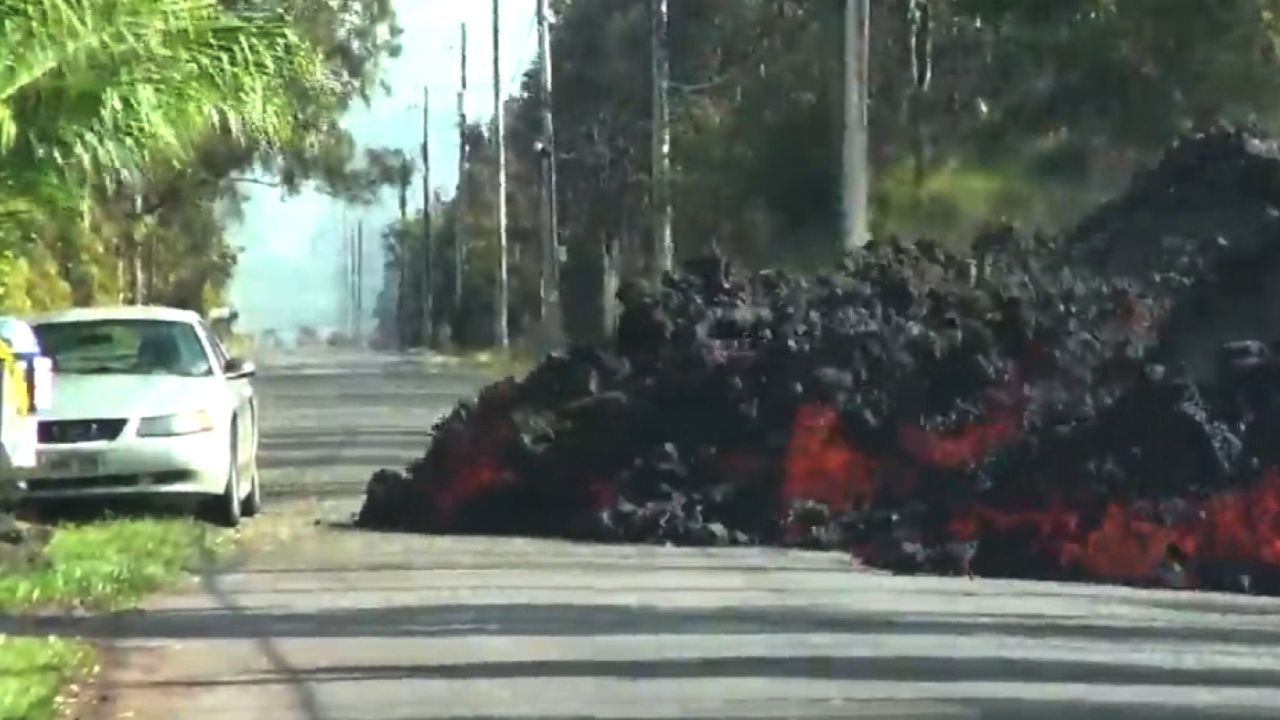 Lava seen destroying a car in the Leilani Estates community in time -lapse video.