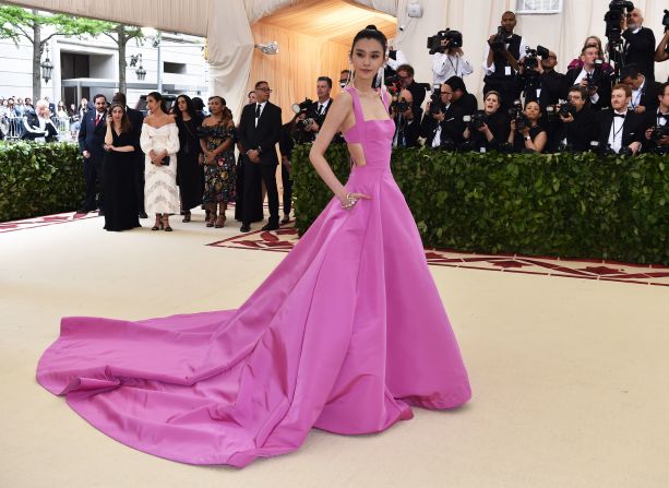 Chinese model Ming Xi arrives for the Met Gala. <br />