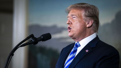US President Donald Trump announces the US' withdrawal from the Iranian nuclear deal.