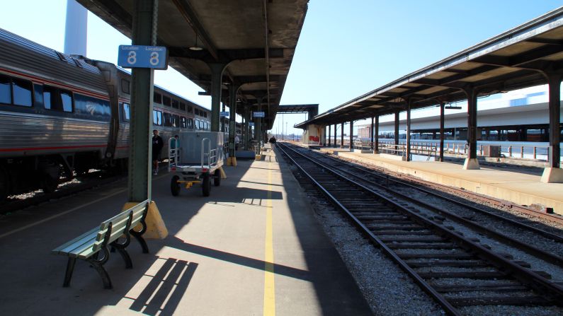 The train station in Birmingham is close to 19-acre Railroad Park and not far from the University of Alabama at Birmingham.