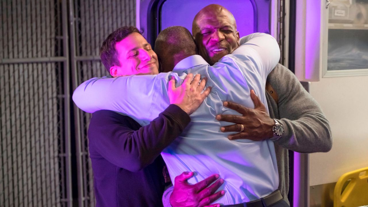 Andy Samberg and Terry Crews in the "Bad Beat" episode of "Brooklyn Nine-Nine."