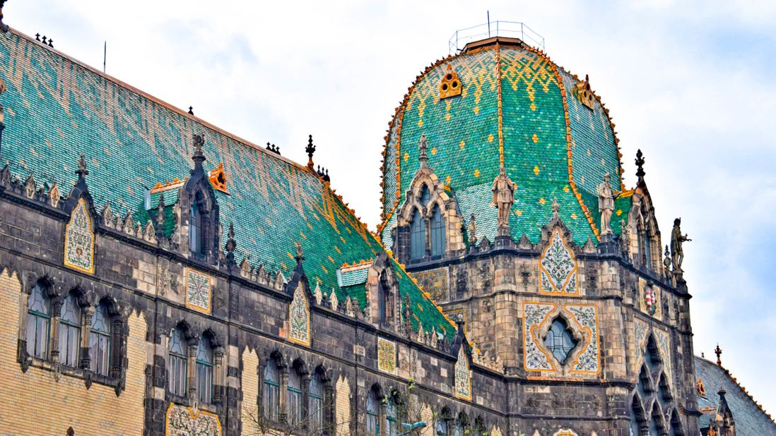 <strong>Art Nouveau masterpieces of Ödön Lechner:</strong> Dubbed the "Hungarian Gaudi" due to his bold and visually daring approach, Lechner's buildings are dotted around the city, including the Museum of Applied Arts, the Hungarian Geological Institute, National Bank of Hungary and the National Institute for the Blind. 