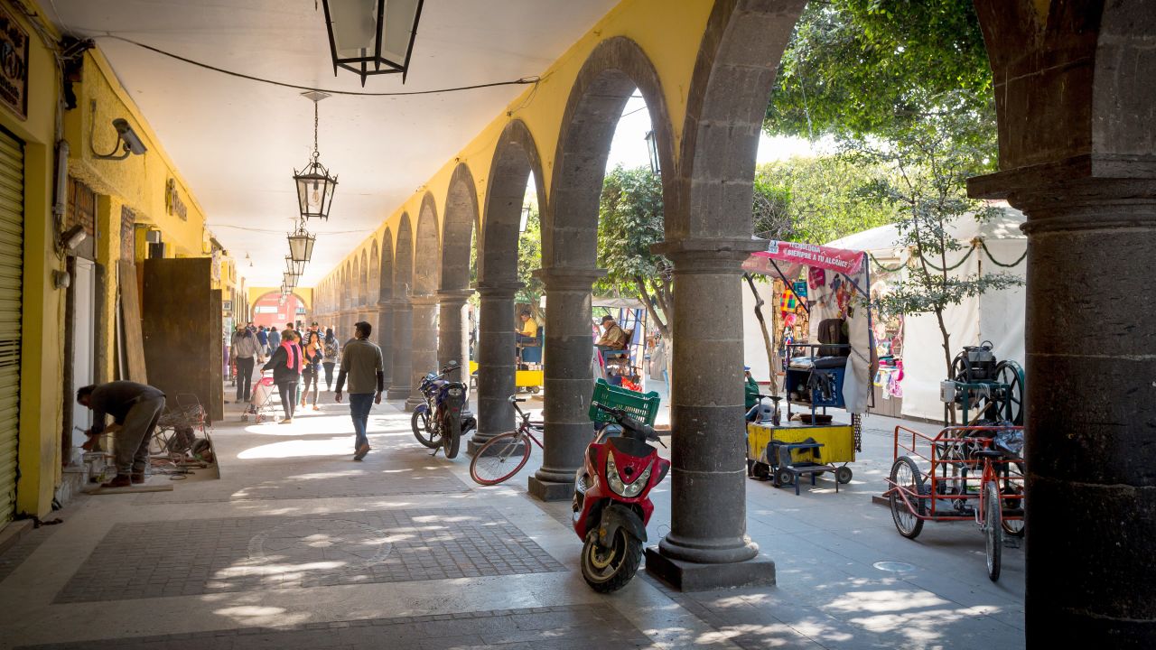 Tlaquepaque is known for its rich (and delicious) tequila history.