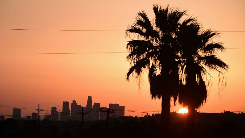 <strong>3. Los Angeles, USA: </strong>Los Angeles is placed atthree, and is the most popular US destination. "Its role as an epicenter of sports, entertainment, culture and business make Los Angeles a natural pivot point," says Villano.