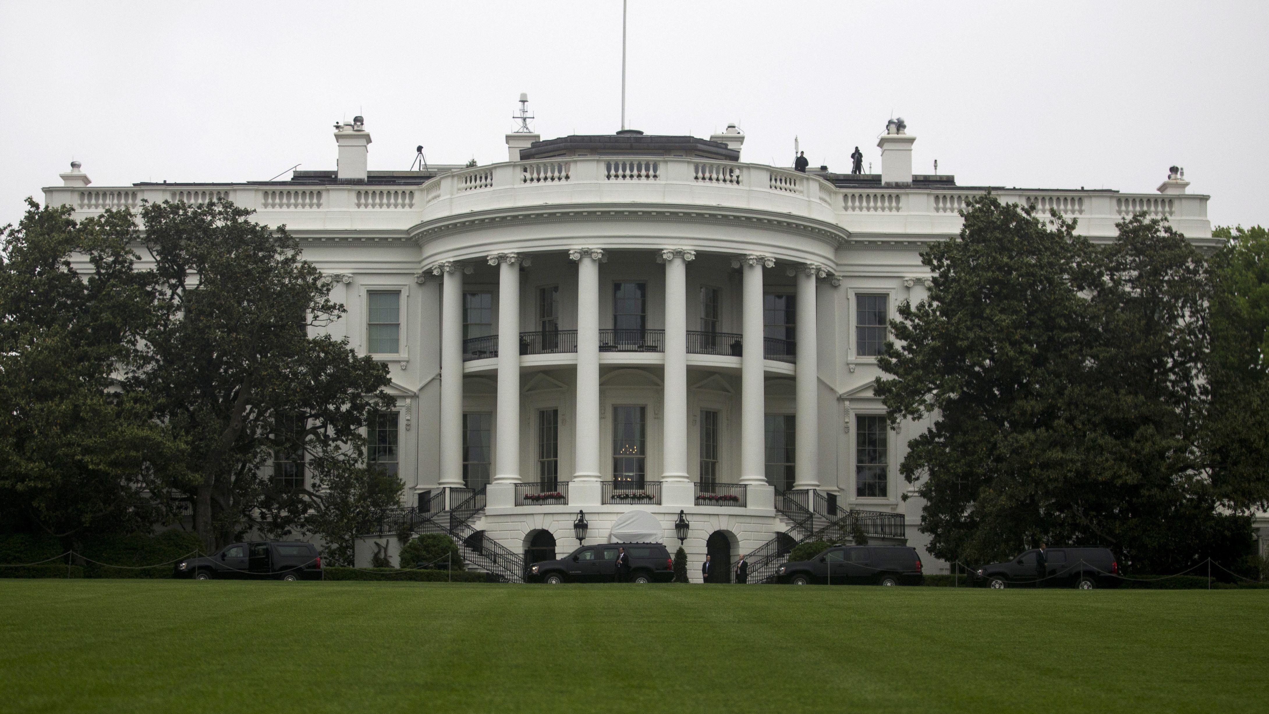 White House exterior 05 13 2018