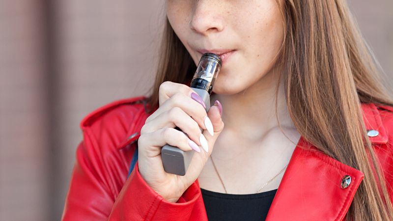 Teen develops wet lung after vaping for just 3 weeks CNN