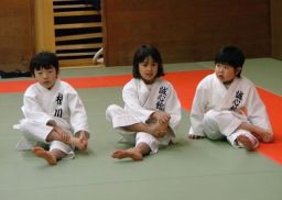 Deguchi warming up in the dojo growing up in Japan.