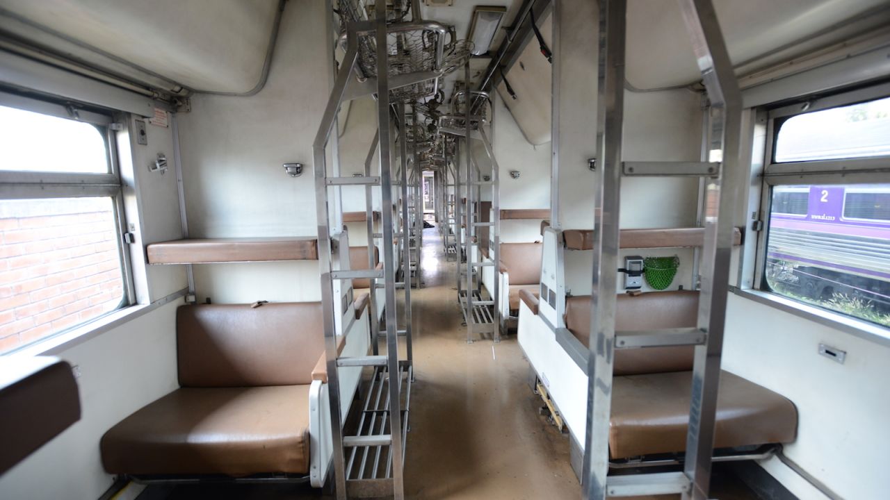 <strong>Restored sleeper cars: </strong>A sleeper car has been cleaned up and refitted for longer Thailand journeys. 