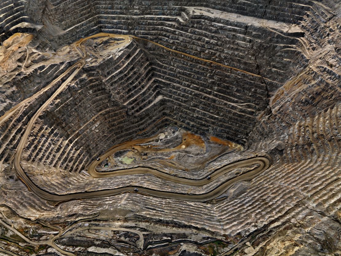 "Super Pit #1, Kalgoorlie, Western Australia, Australia" (2007) 