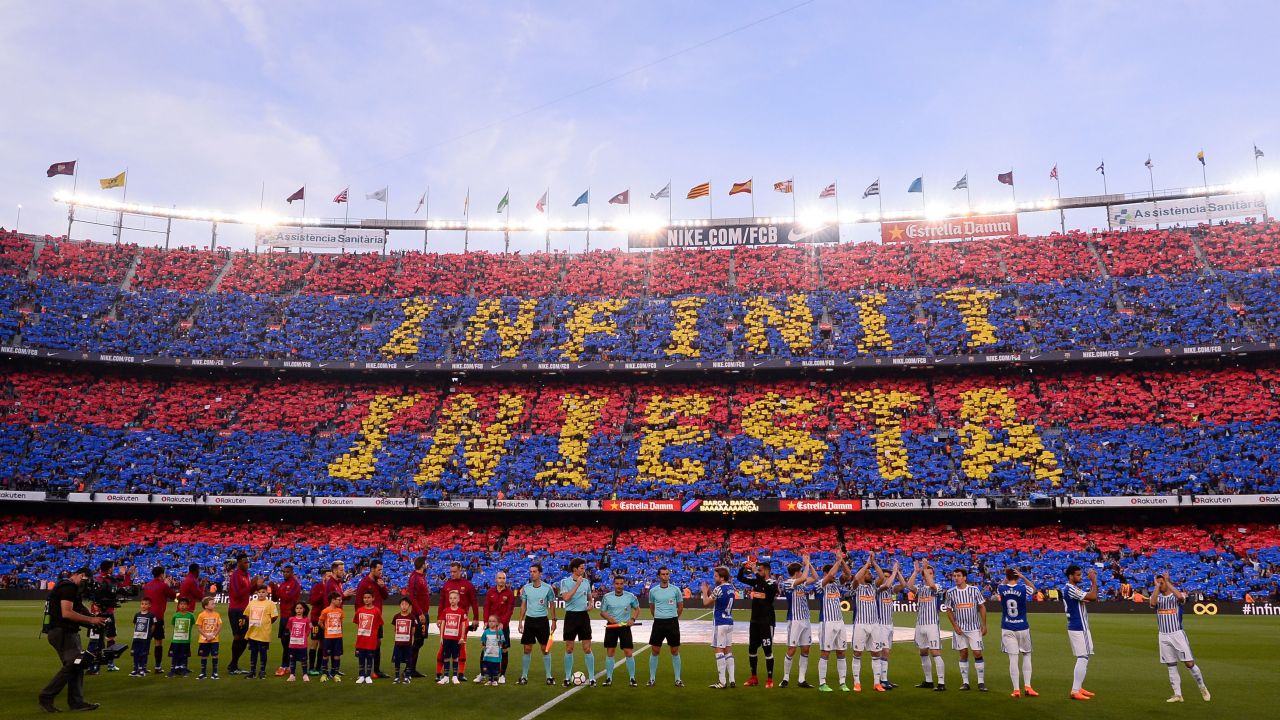 Supporters saluted the departing midfielder with the message "Infinit Iniesta" ahead of kickoff.