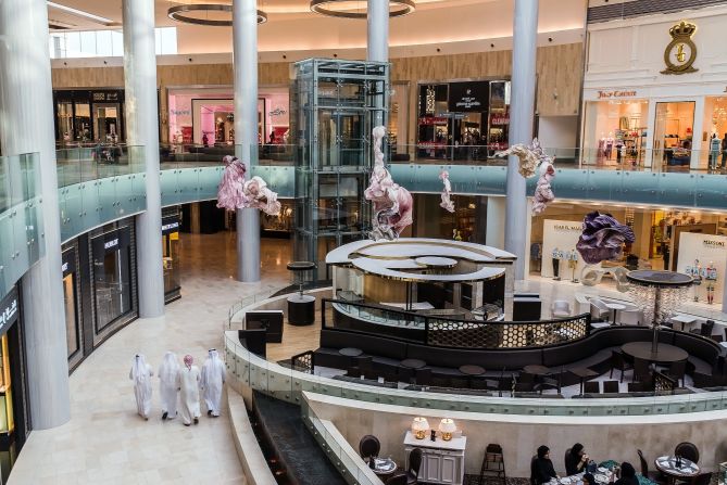 Most of the new international brands Abu Dhabi brought in for 2017 were from the coffee and food industry, as well as mid-range fashion retailers, with 51% global retailer presence in total.