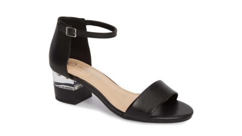 Shoe
