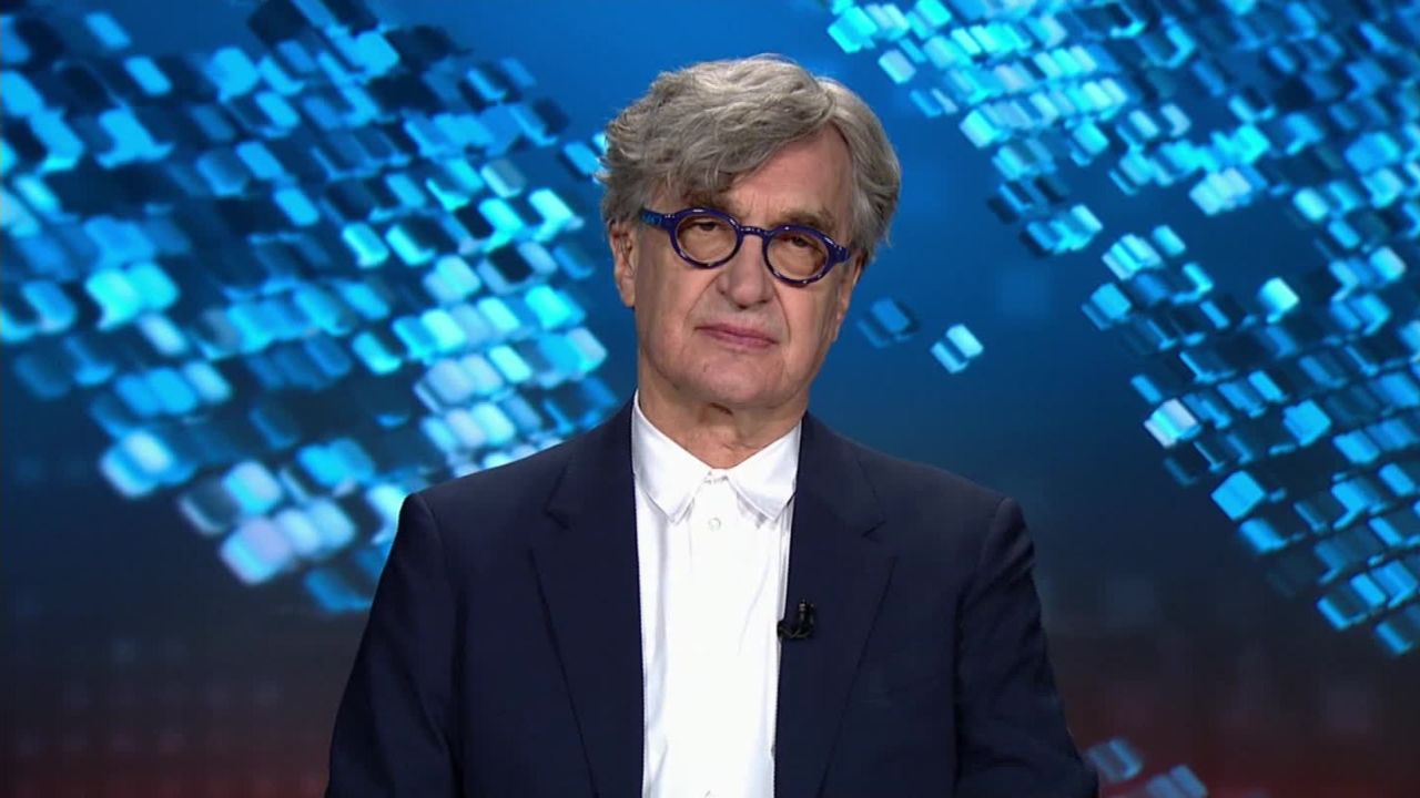 intv Wim Wenders Pope Francis Amanpour_00000220.jpg