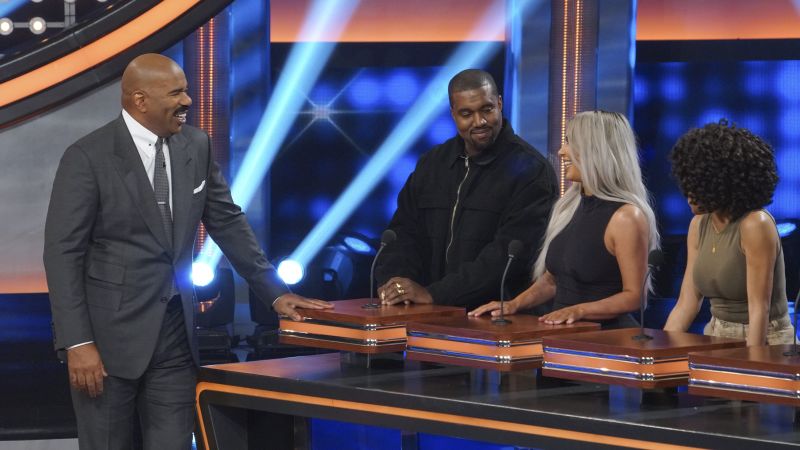 Family Feud Kardashians Vs West Full Episode Kardashians vs. Wests on ‘Family Feud’ | CNN
