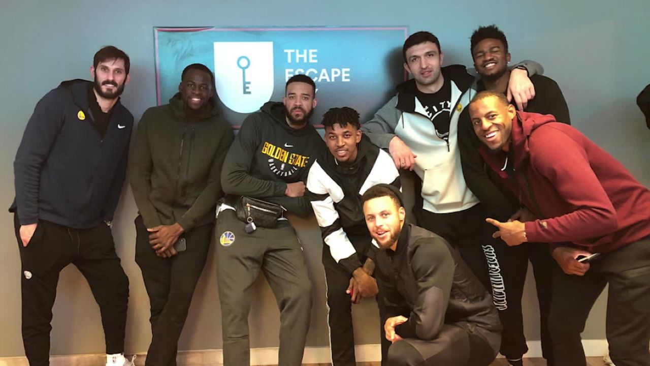 nba minute warriors team _00001611.jpg