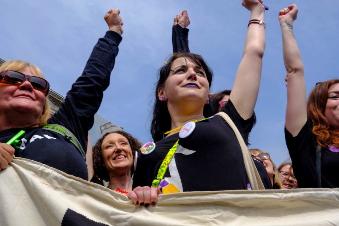 Voices for Choice sang a mashup of familiar songs with referendum specific lyrics throughout the day in Dublin Castle. 