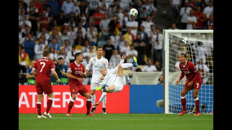Gareth Bale of Real Madrid scores his second goal during the <a href="index.php?page=&url=http%3A%2F%2Fbleacherreport.com%2Farticles%2F2778051-gareth-bale-heroics-give-real-madrid-champions-league-final-win-vs-liverpool" target="_blank" target="_blank">UEFA Champions League Final </a>between Real Madrid and Liverpool at NSC Olimpiyskiy Stadium in Kiev, Ukraine, on Saturday, May 26.
