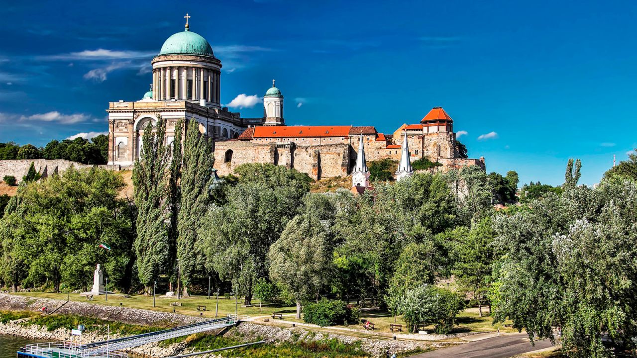 <strong>Esztergom: </strong>One of the oldest towns in Hungary, Esztergom boasts a huge Basilica - the largest in the country -- which has an inner area of 5,600 squares meters and sits on a rocky outcrop just above the Danube.