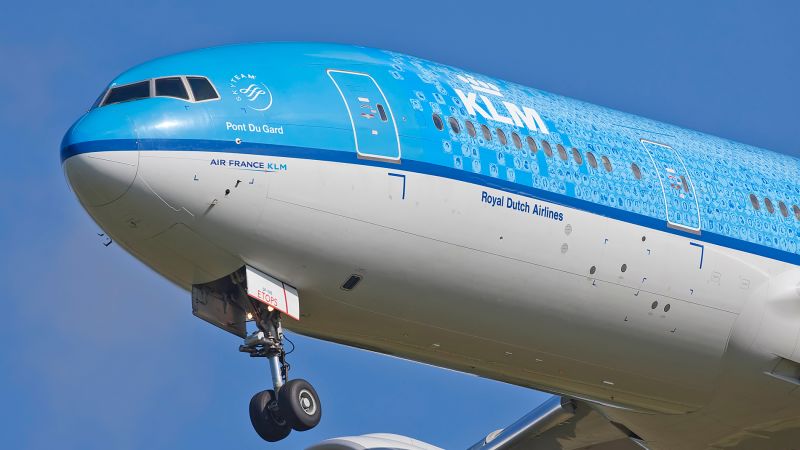 12 of the coolest aircraft paint schemes you ll ever see CNN